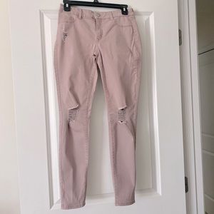 🍓6/$15🍓 Distressed Mauve Jeggings